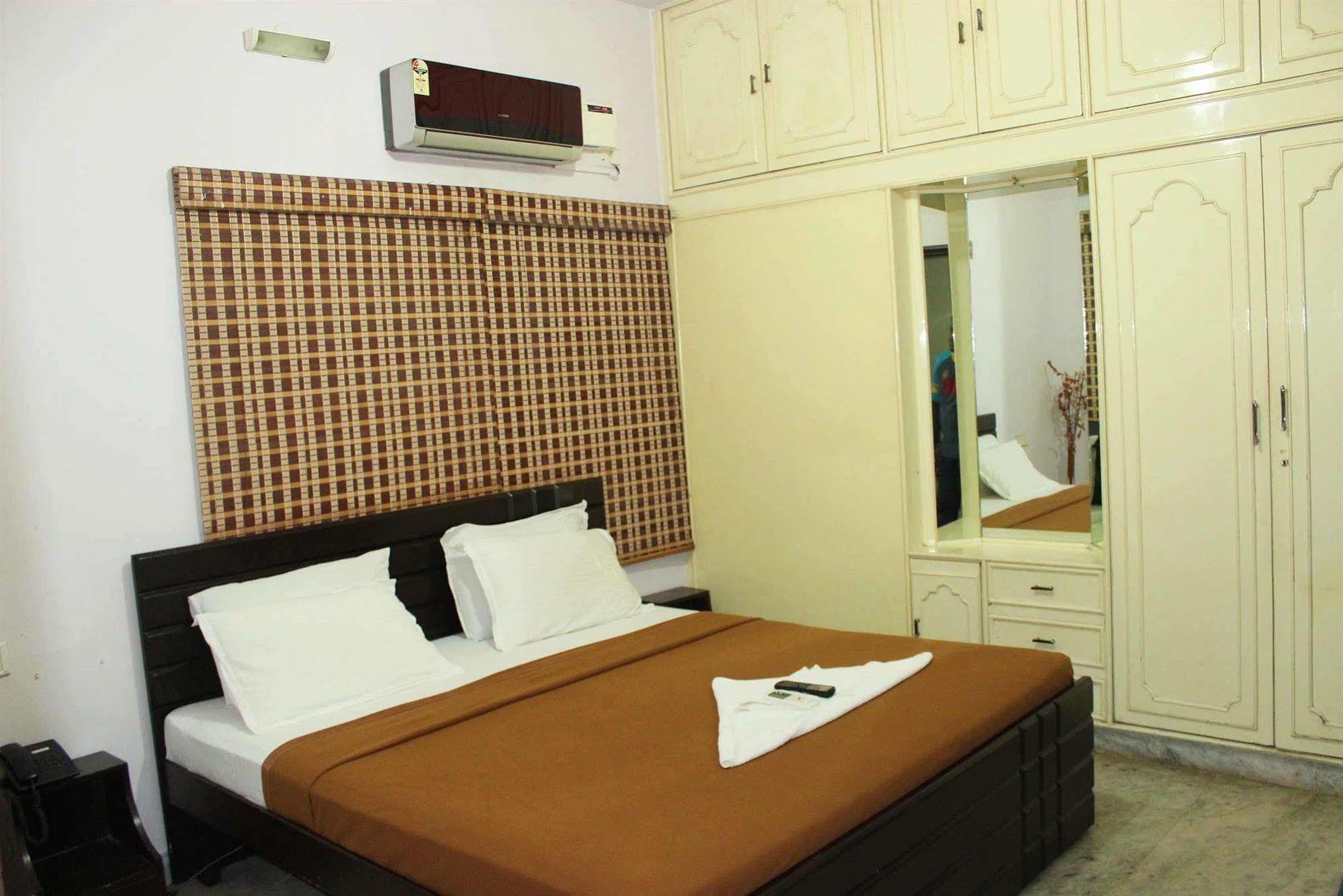The New Casablanca Boutique Hotel Bengalúr Exteriér fotografie